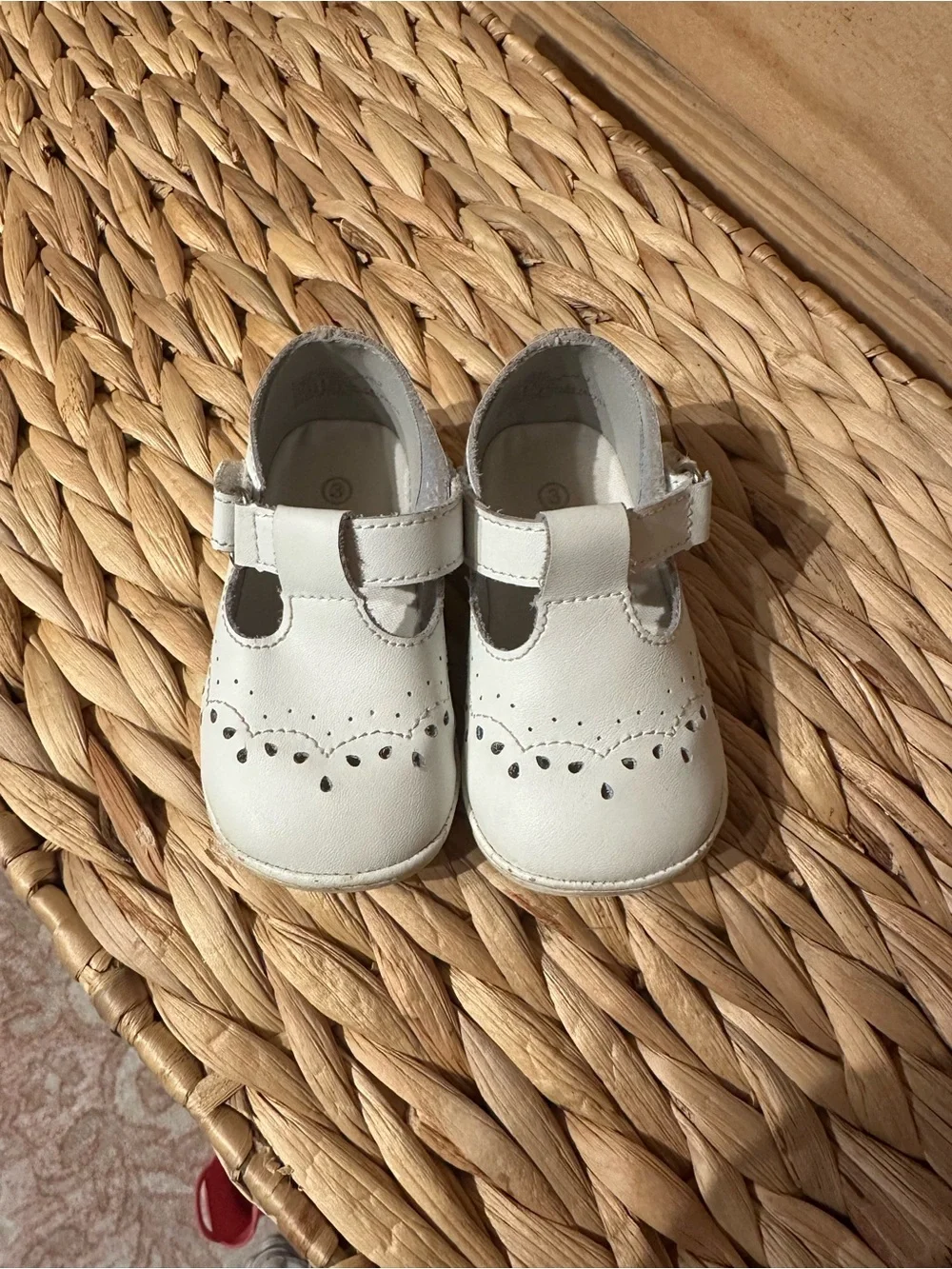 Size 3 Classic White Angel Mary Jane Kids Shoes - Timeless Toddler Style